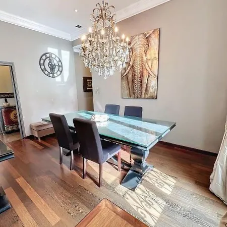 By Interhome Apartamento Cannes