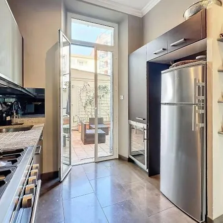 By Interhome Apartamento Cannes